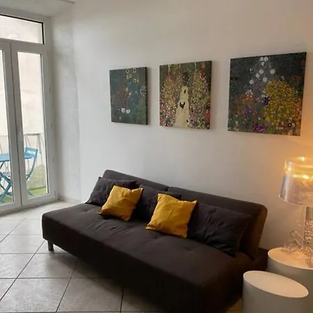 Cote Vieux Port Apartment *