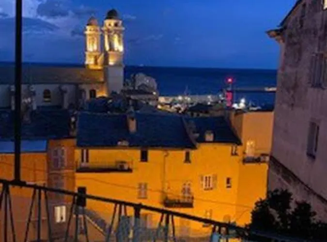 Апартаменты Cote Vieux Port *